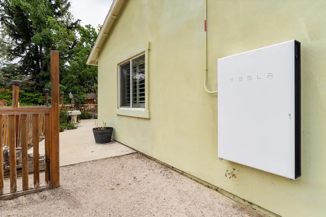 a house view with a outdoor space