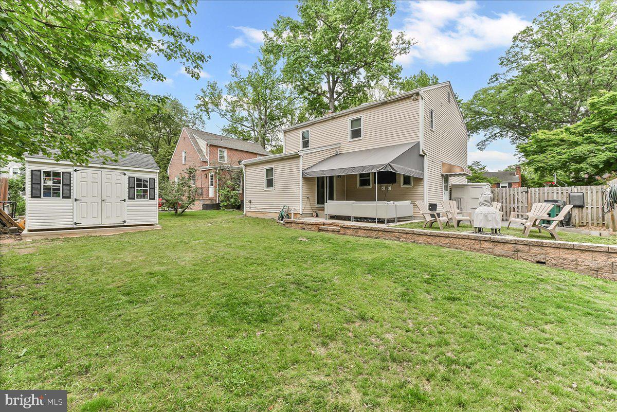 208 Rambling Way Springfield, PA 19064 - Photo 34 of 39 a view of a house with a backyard