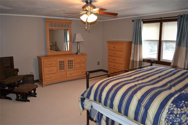 11 Old Farm Road Mansfield, MA 02048 - Photo 13 of 29 Gallery Image 13