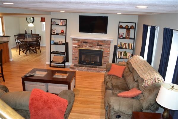 11 Old Farm Road Mansfield, MA 02048 - Photo 3 of 29 Gallery Image 3