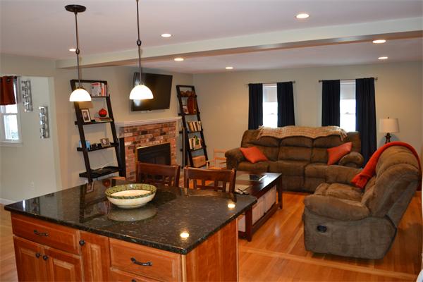 11 Old Farm Road Mansfield, MA 02048 - Photo 6 of 29 Gallery Image 6
