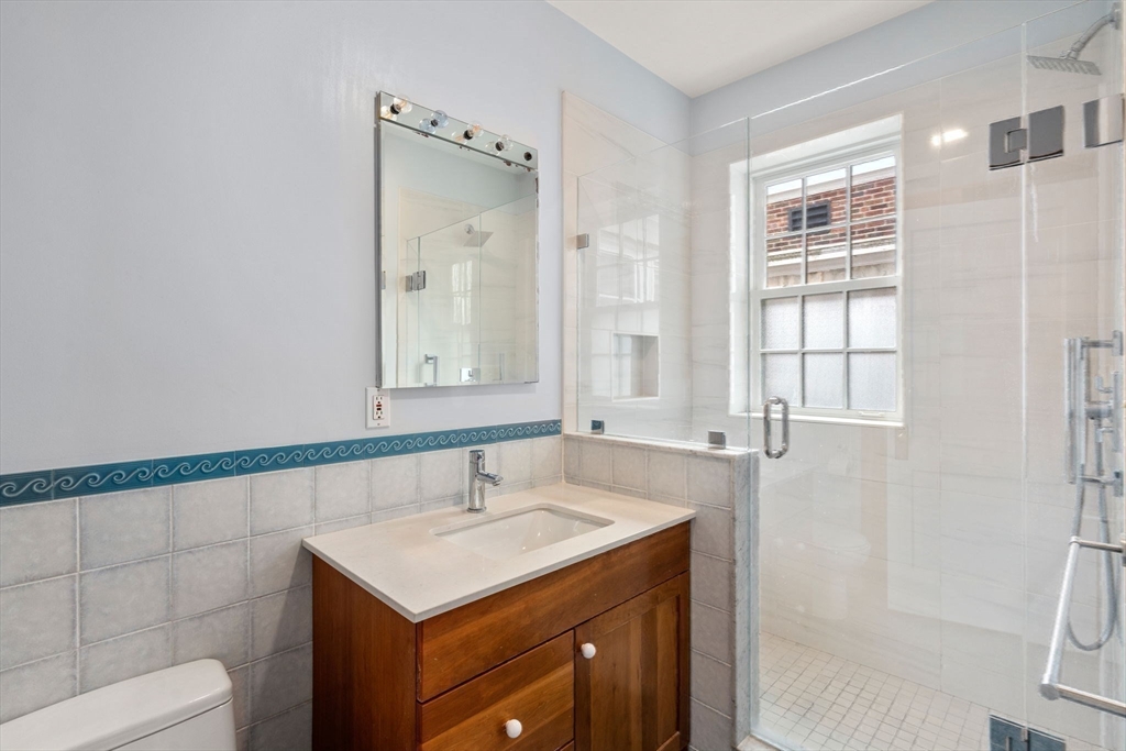 41 Linnaean Street, Unit 45 Cambridge, MA 02138 - Photo 19 of 20