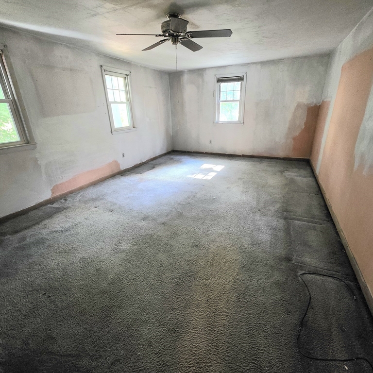 109 Richard Road Hanson, MA 02341 - Photo 8 of 23 Gallery Image 8
