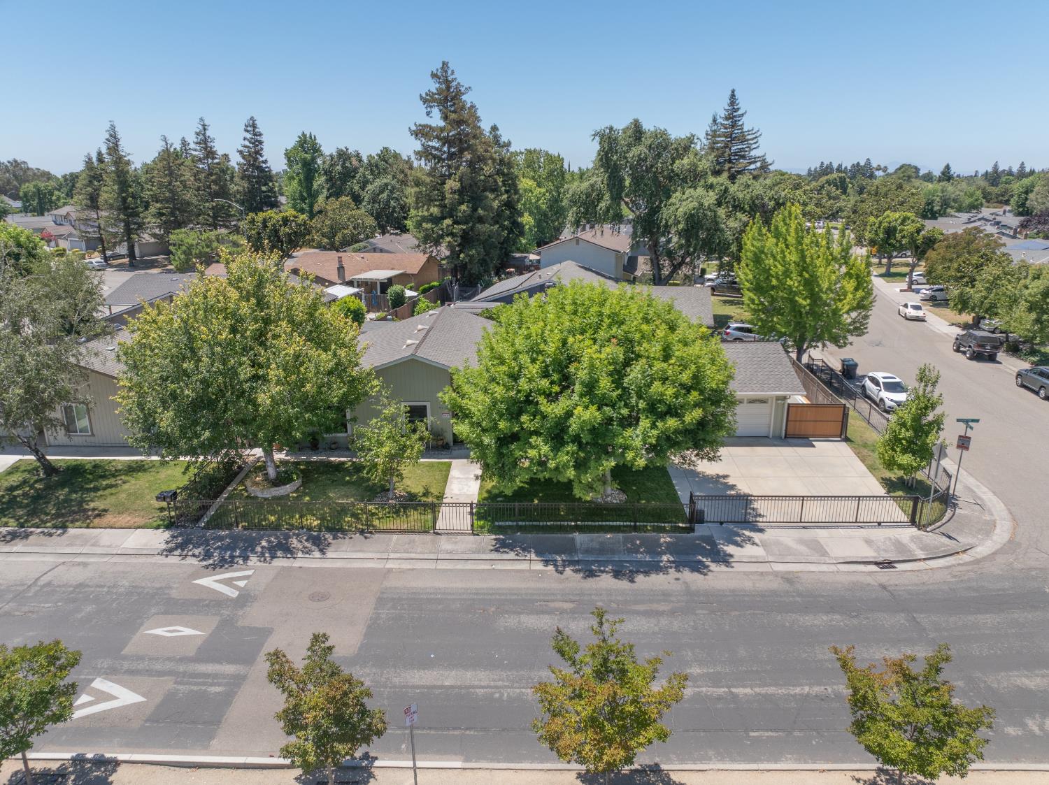 9713 Thornton Road Stockton, CA 95209 - Photo 46 of 49