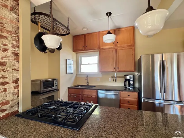 $420,000 | 1424 New York Street, Lawrence, KS 66044