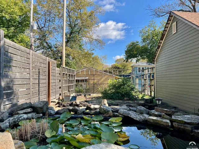 $420,000 | 1424 New York Street, Lawrence, KS 66044