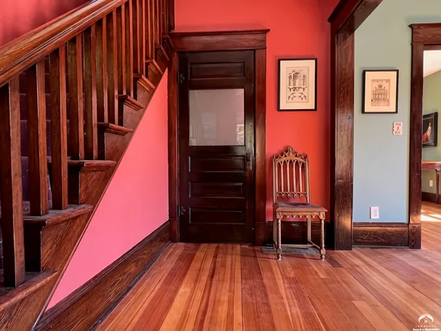 $420,000 | 1424 New York Street, Lawrence, KS 66044