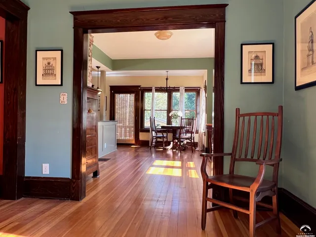 $420,000 | 1424 New York Street, Lawrence, KS 66044