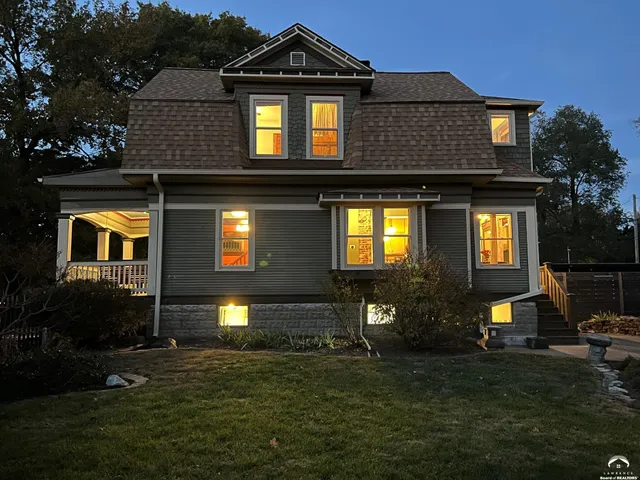 $420,000 | 1424 New York Street, Lawrence, KS 66044