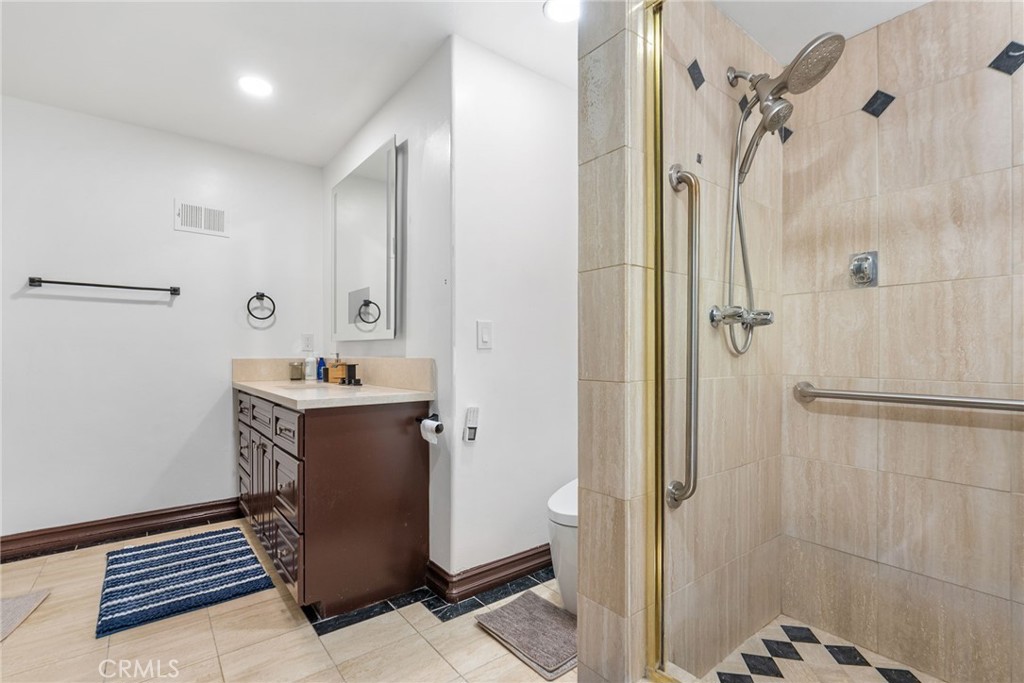 27495 Hidden Trail Road Laguna Hills, CA 92653 - Photo 30 of 65