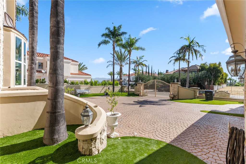 27495 Hidden Trail Road Laguna Hills, CA 92653 - Photo 4 of 65