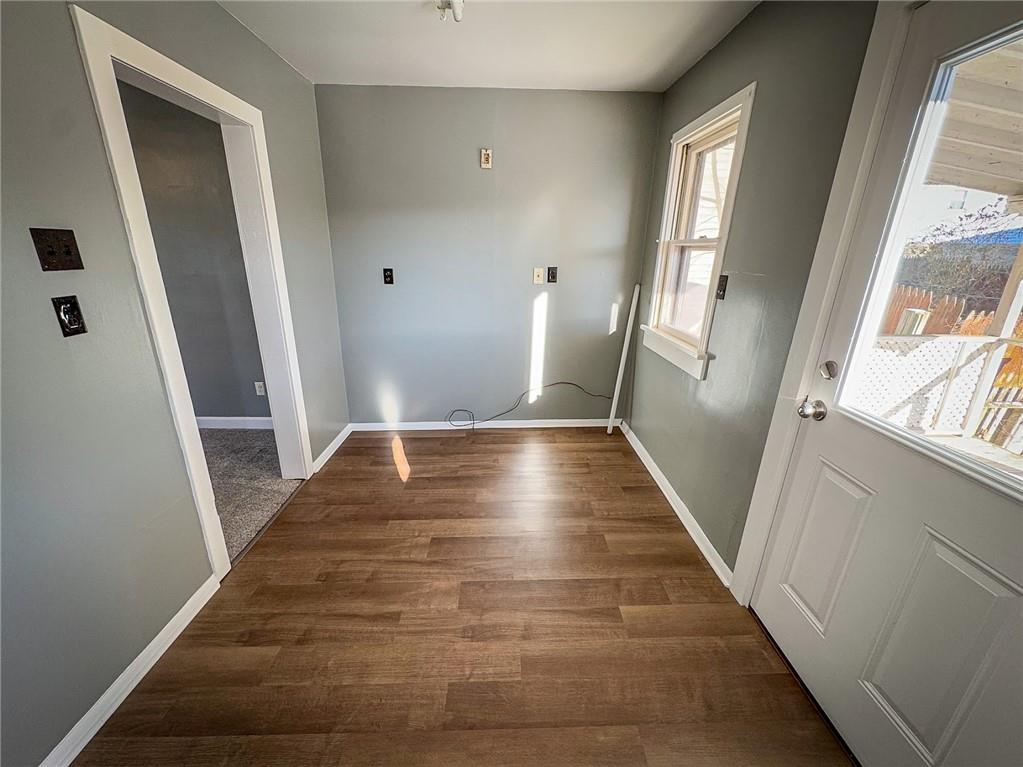405 2nd Street Butler, PA 16001 - Photo 12 of 24 a view of an entryway