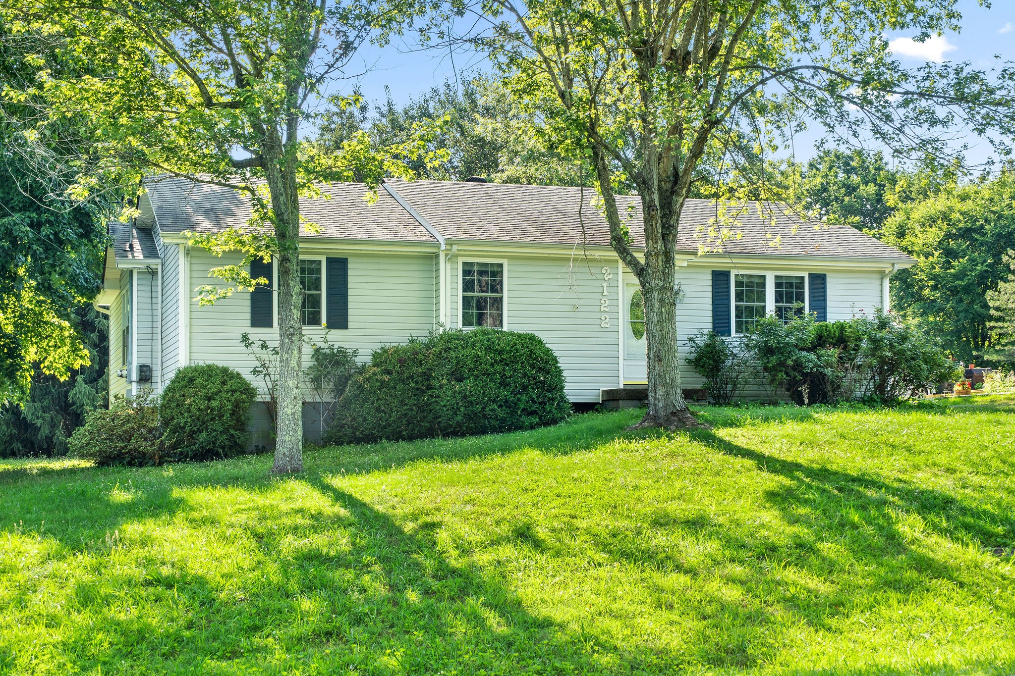 2122 Powell Road Clarksville, TN 37043 - Photo 3 of 34 Gallery Image 3