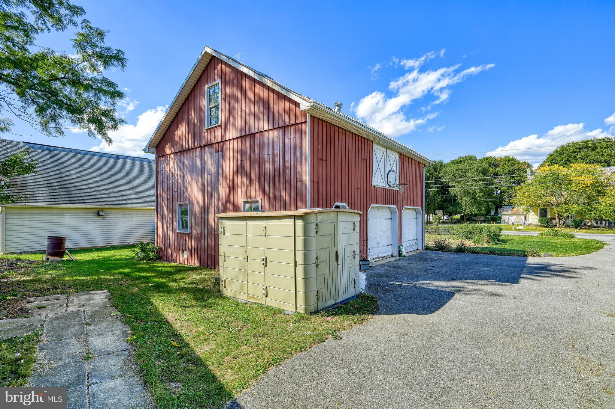 598 Walnut Bottom Road Shippensburg, PA 17257 - Photo 4 of 52 Gallery Image 4