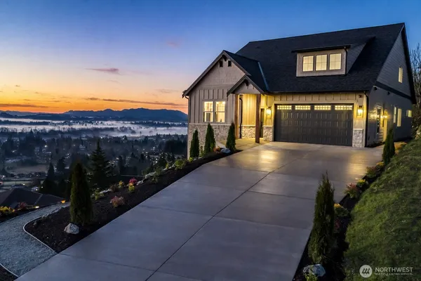 $1,369,000 | 1030 Tinas Coma Drive, Burlington, WA 98233