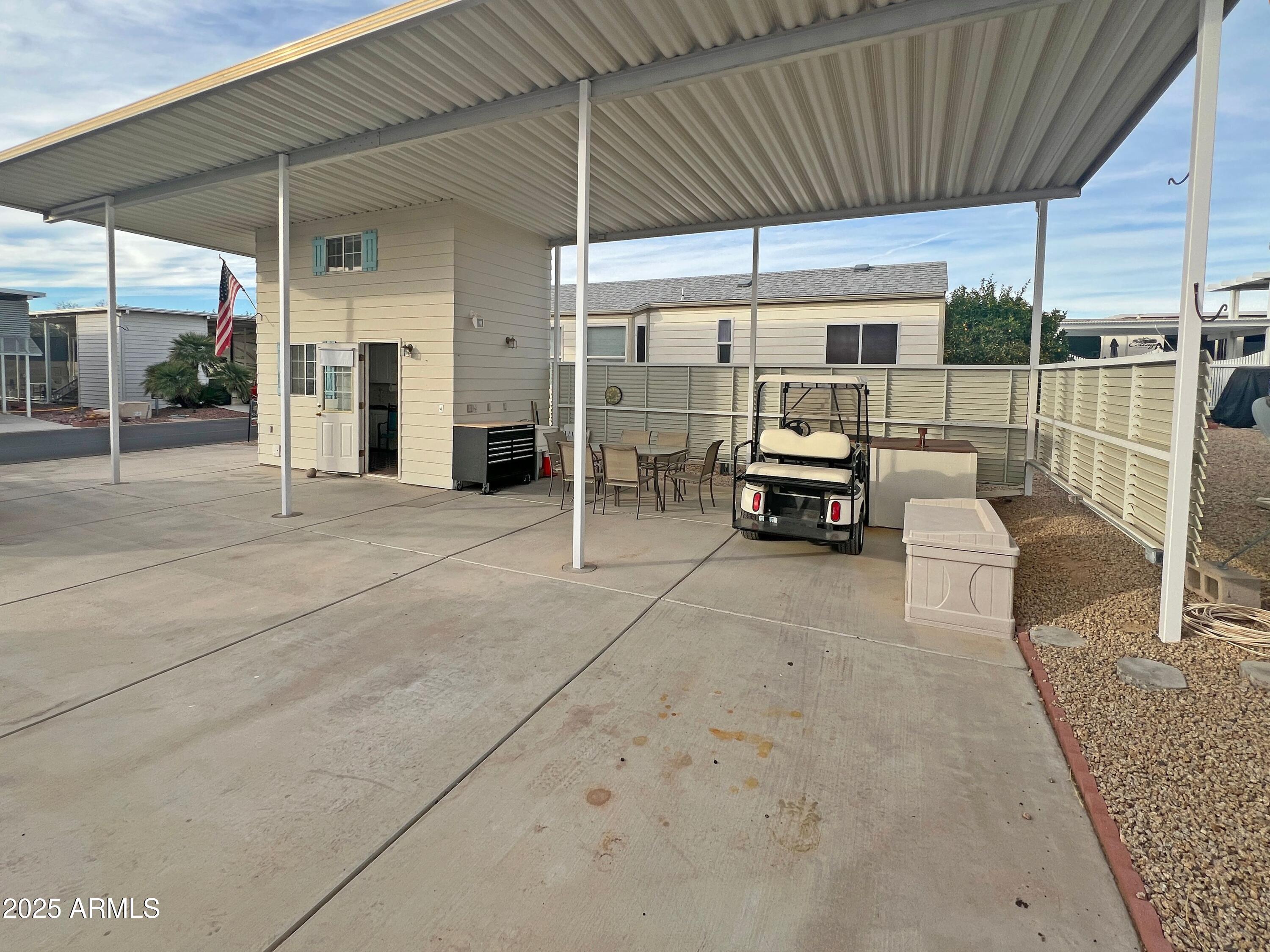 17200 West Bell Road, Unit 1473 Surprise, AZ 85374 - Photo 4 of 11 Qtl8VSIC-facing north