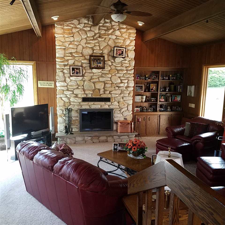 6301 Bradford Road Cherry Valley, IL 61016 - Photo 17 of 25 Gallery Image 17