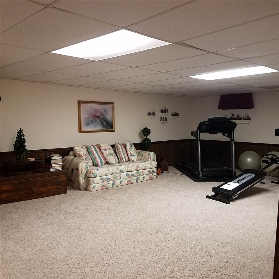 6301 Bradford Road Cherry Valley, IL 61016 - Photo 23 of 25 Gallery Image 23