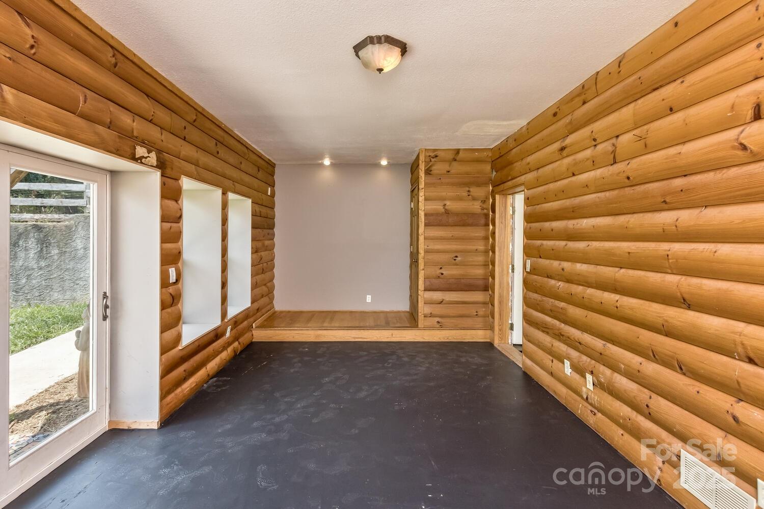 170 Beaverdam Loop Road Candler, NC 28715 - Photo 17 of 47 Gallery Image 17
