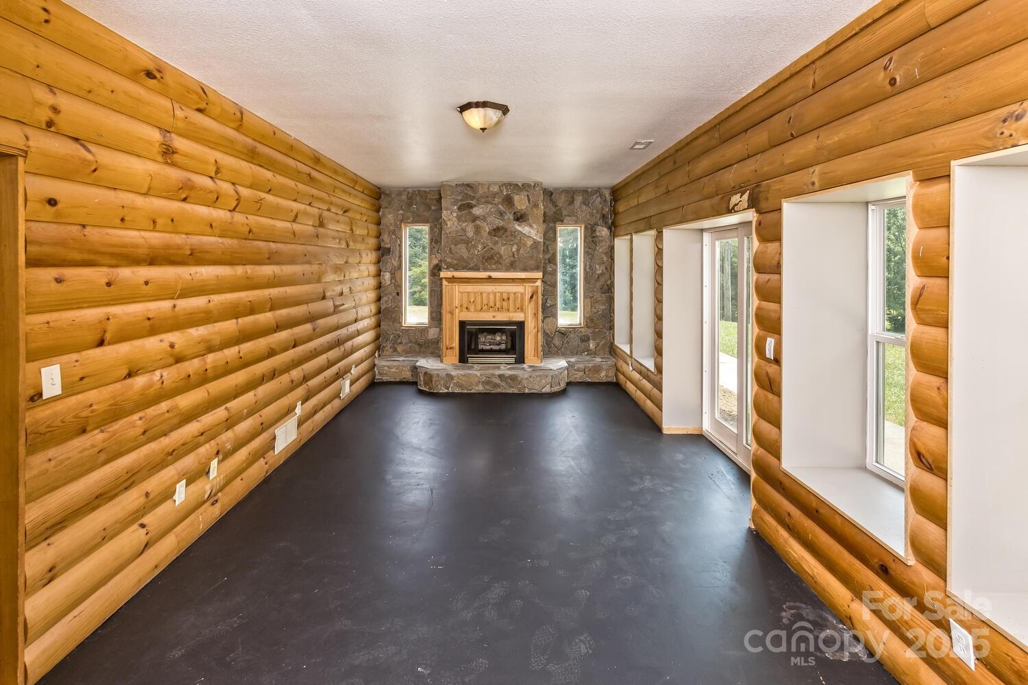 170 Beaverdam Loop Road Candler, NC 28715 - Photo 18 of 47 Gallery Image 18
