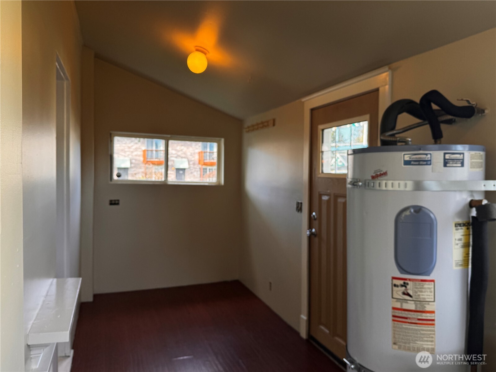 239 West 5th Street Port Angeles, WA 98362 - Photo 16 of 34