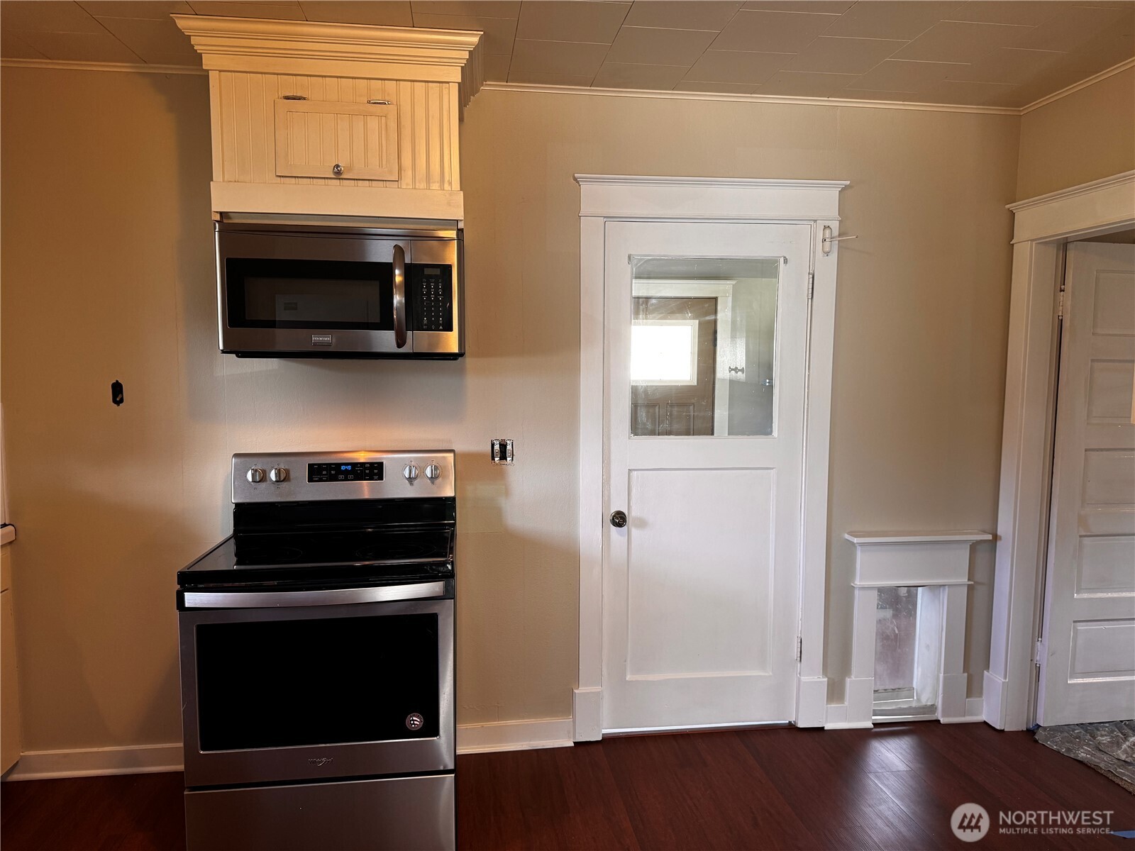 239 West 5th Street Port Angeles, WA 98362 - Photo 17 of 34