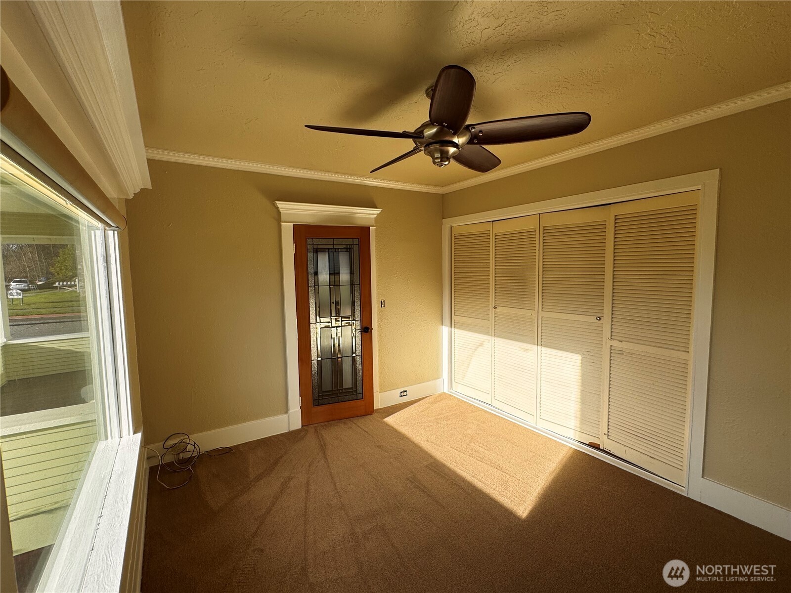 239 West 5th Street Port Angeles, WA 98362 - Photo 9 of 34