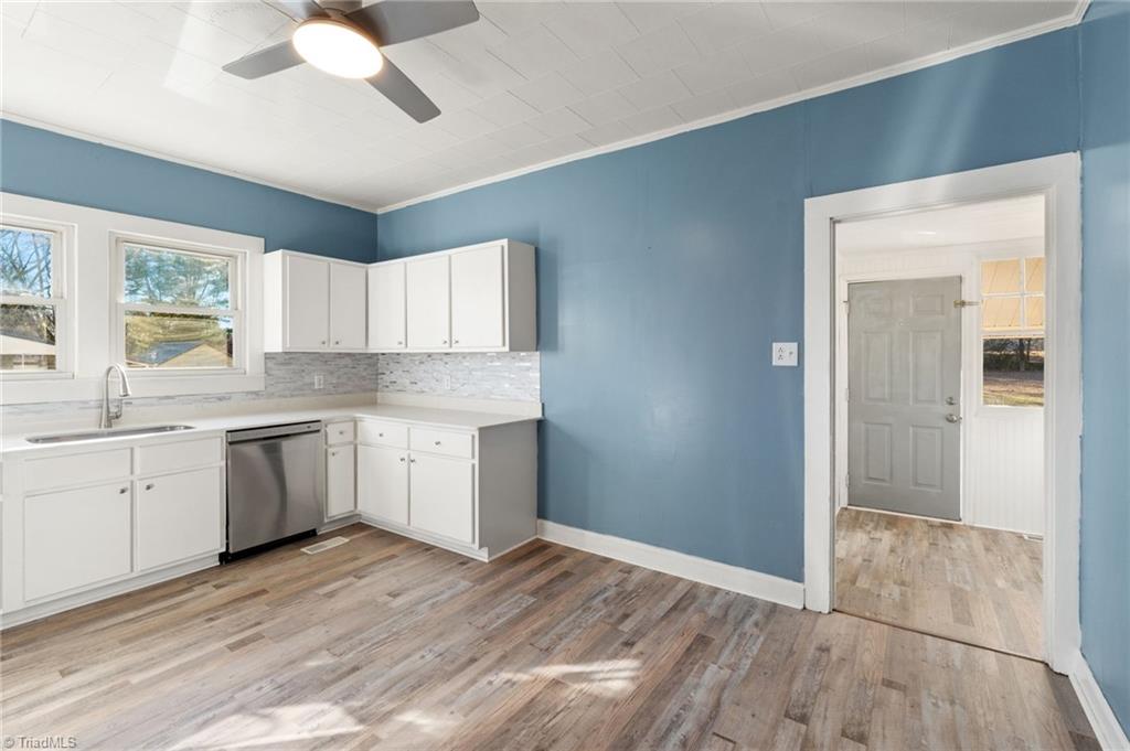 2722 Darrow Road Walkertown, NC 27051 - Photo 15 of 37