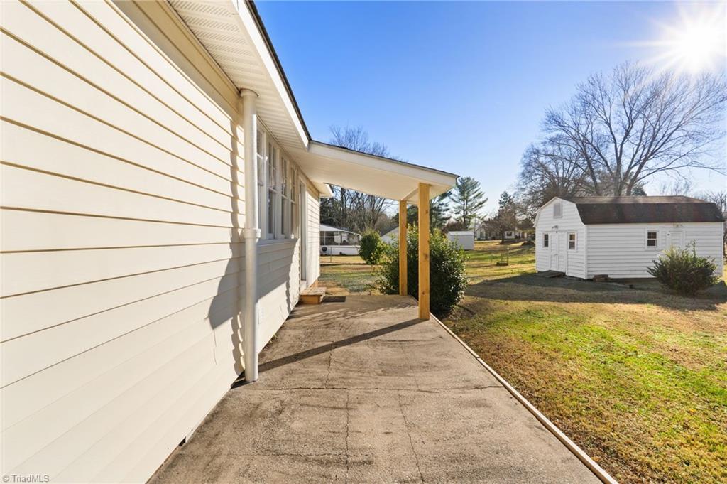 2722 Darrow Road Walkertown, NC 27051 - Photo 30 of 37