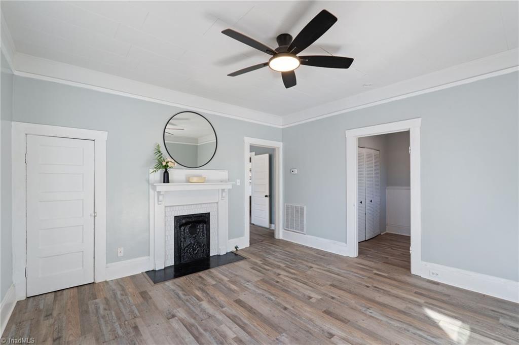 2722 Darrow Road Walkertown, NC 27051 - Photo 8 of 37