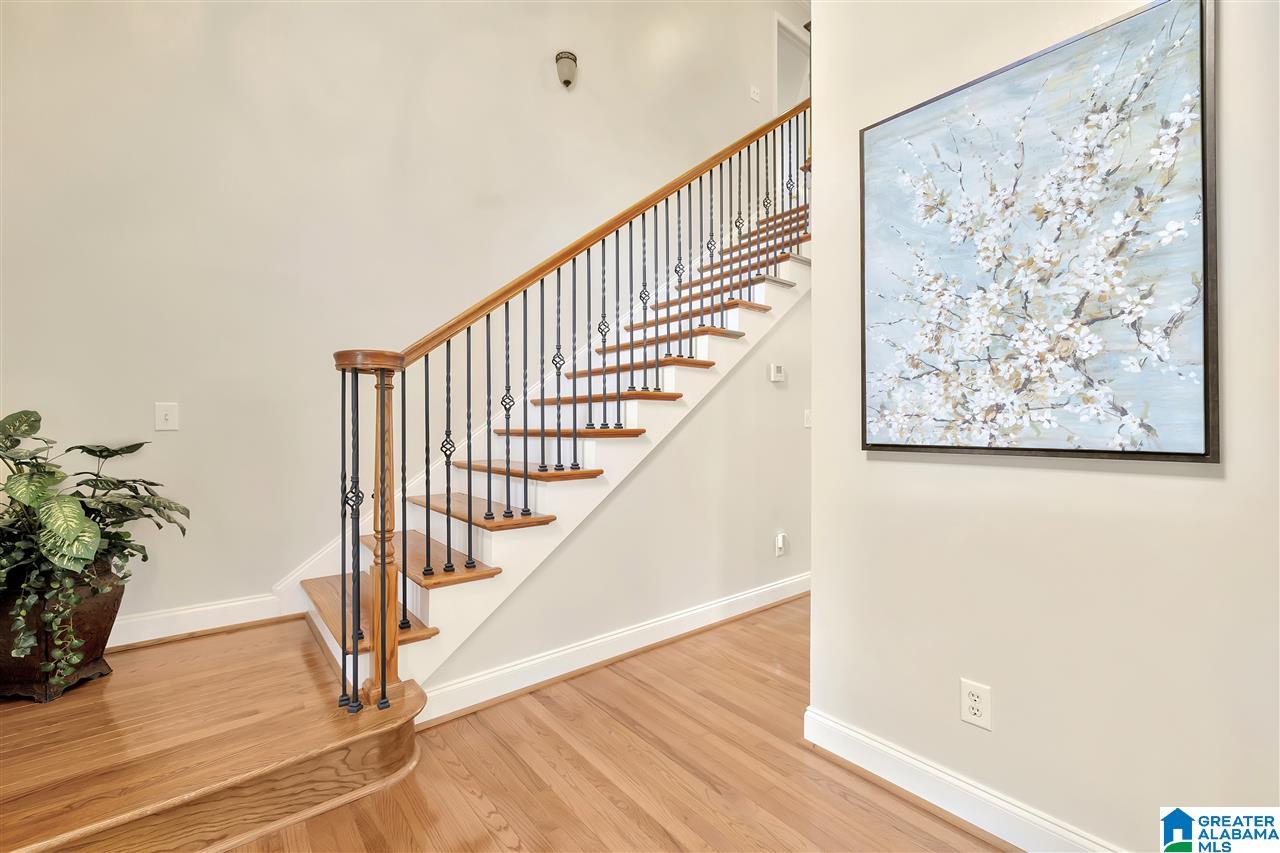 5129 Meadow Brook Road Birmingham, AL 35242 - Photo 3 of 43