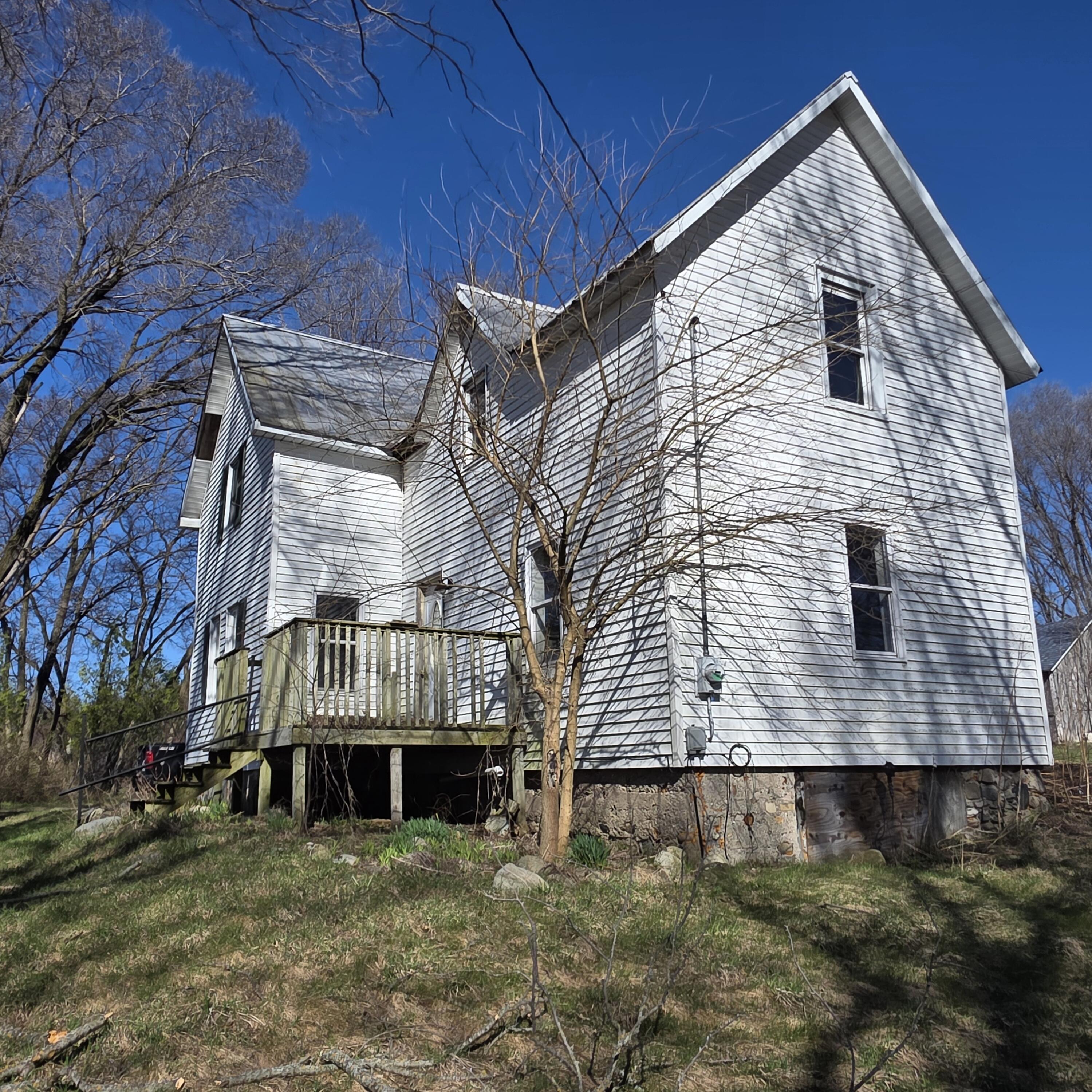 992 East Polk Road Hart, MI 49420 - Photo 3 of 41 20260409_103843