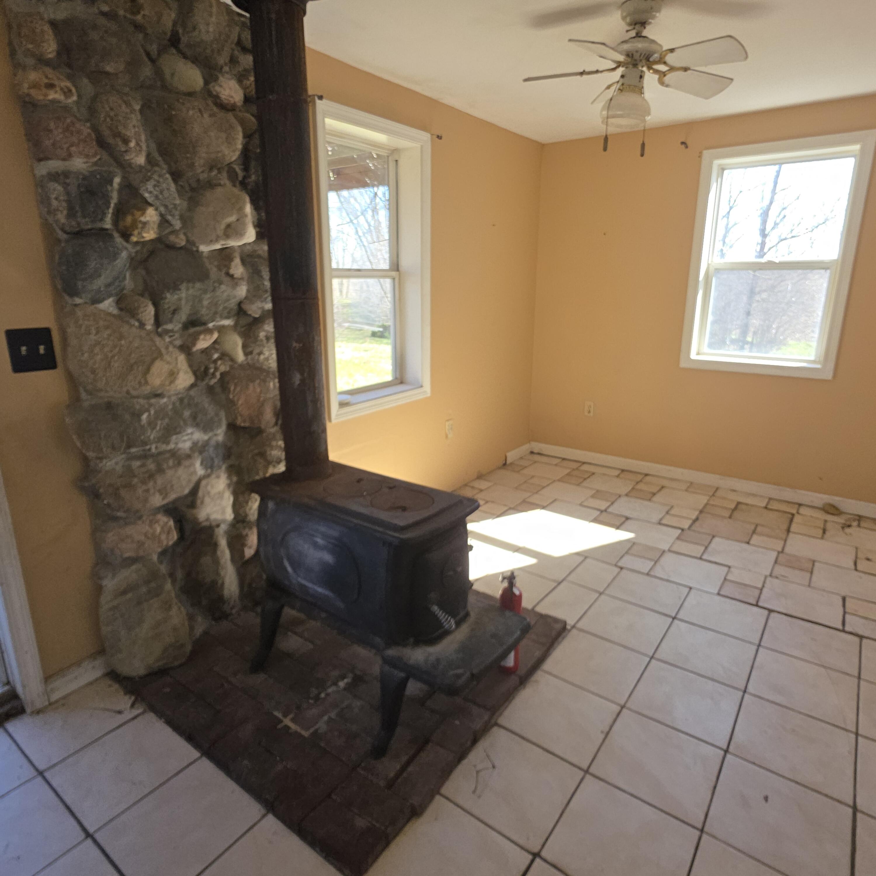 992 East Polk Road Hart, MI 49420 - Photo 10 of 41 20260409_104440 1