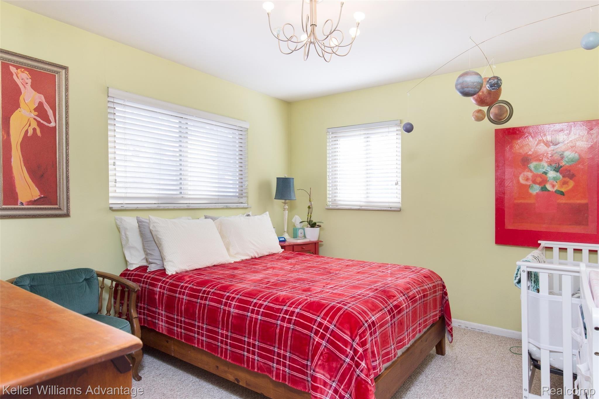 1109 Derby Road, Unit 4 Birmingham, MI 48009 - Photo 8 of 17 11.jpg