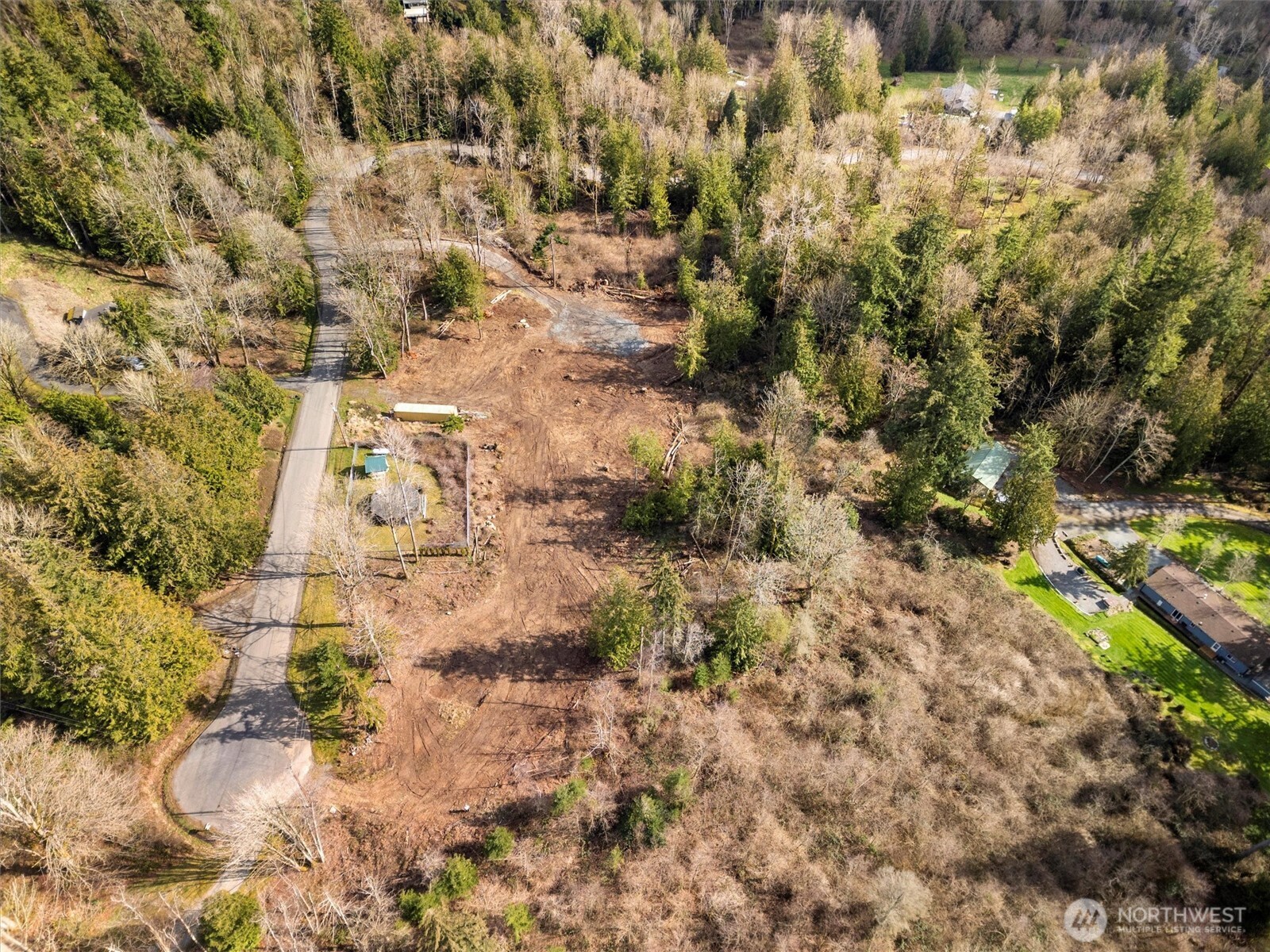 7220 Cliffside Lane Sedro-Woolley, WA 98284 - Photo 26 of 37 a view of a yard with trees