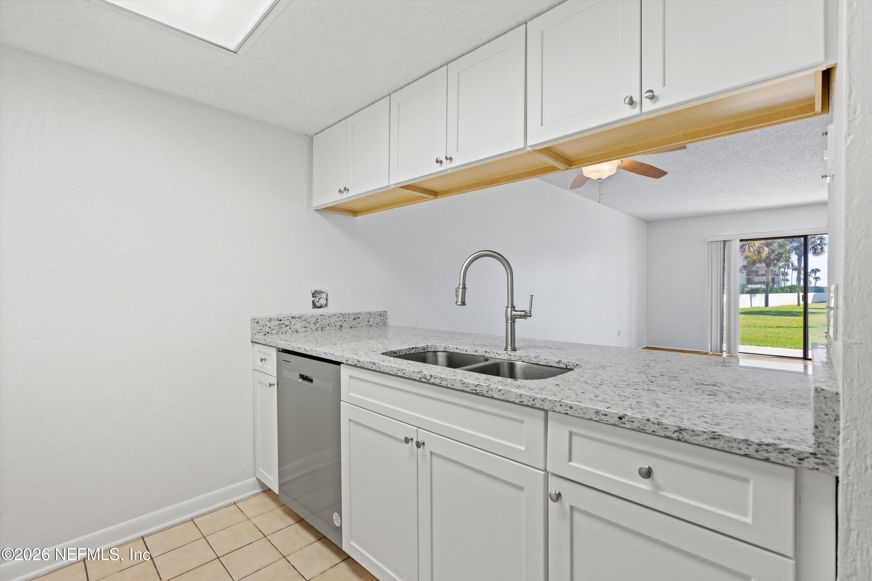 11 Dondanville Road, Unit 3 St. Augustine, FL 32080 - Photo 11 of 25 11-Kitchen