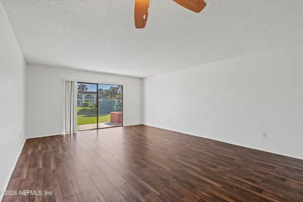 $2,200 | 11 Dondanville Road, Unit 3, St. Augustine, FL 32080