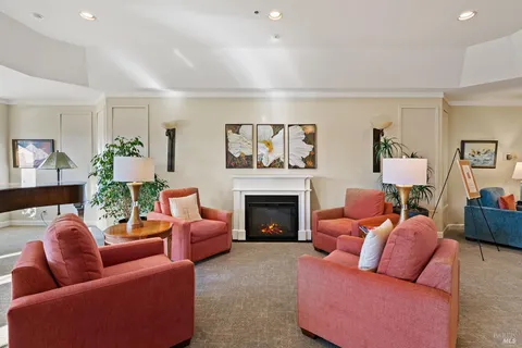 $585,000 | 100 Thorndale Drive, Unit 412, San Rafael, CA 94903