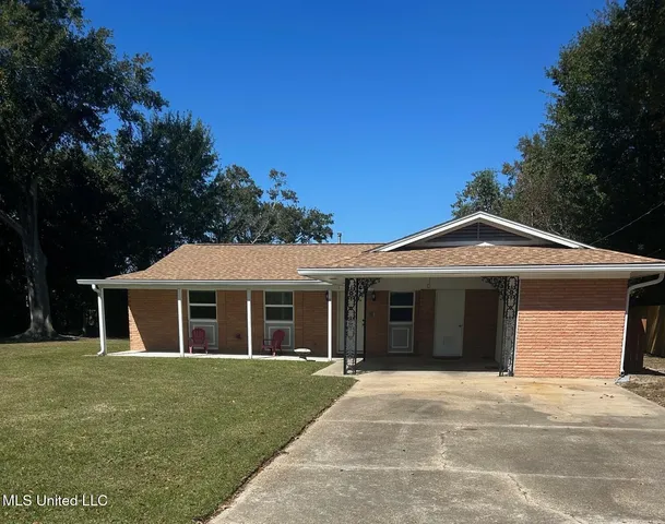 $1,550 | 6 Pecanwood Cove, Long Beach, MS 39560