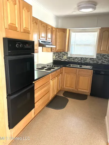 $1,550 | 6 Pecanwood Cove, Long Beach, MS 39560