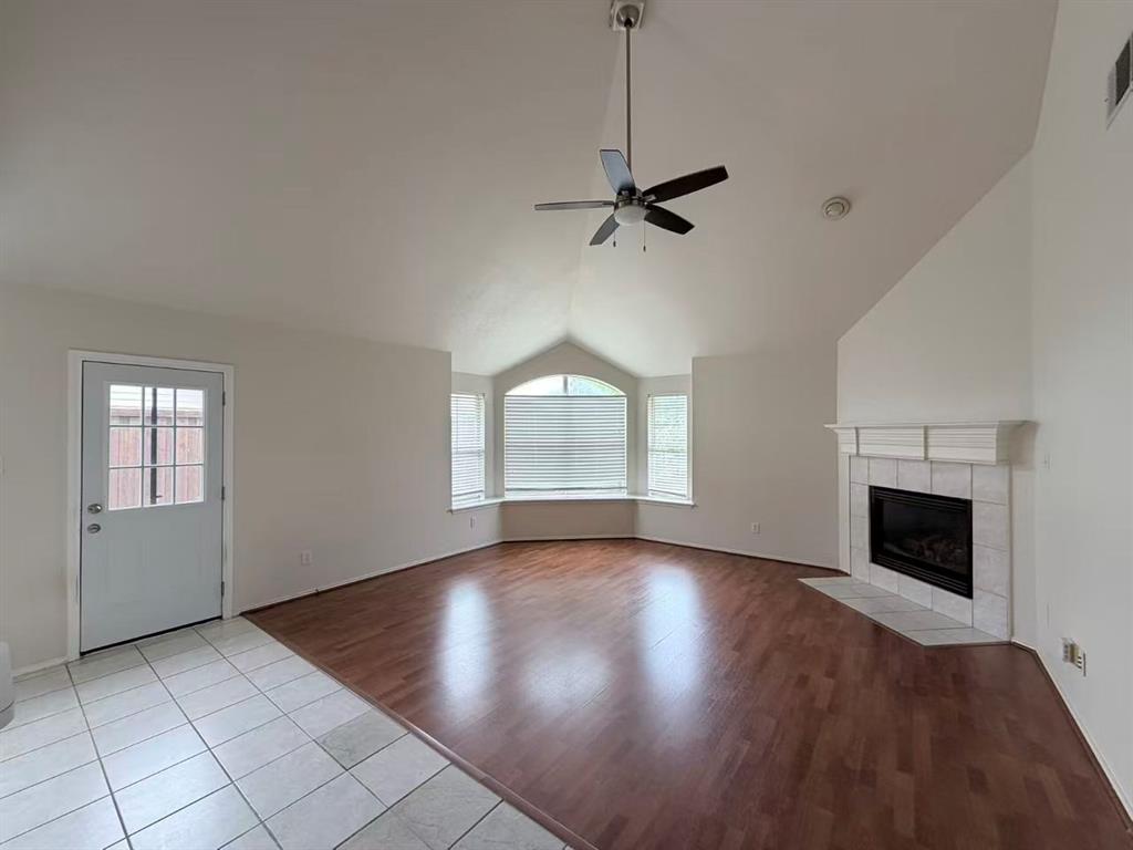 8240 Spring Ridge Drive Plano, TX 75025 - Photo 3 of 8