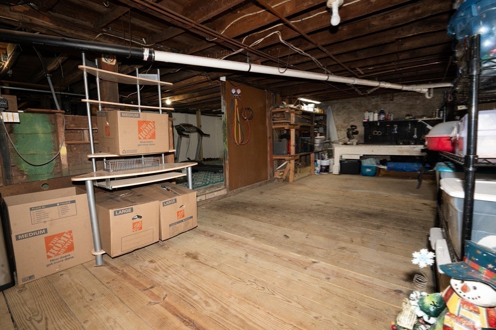 5 Crosby Street Webster, MA 01570 - Photo 24 of 31