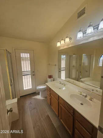 $2,550 | 7873 West Adobe Drive, Glendale, AZ 85308
