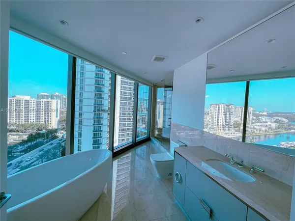 $36,000 | 15701 Collins Avenue, Unit 1205, Sunny Isles Beach, FL 33160