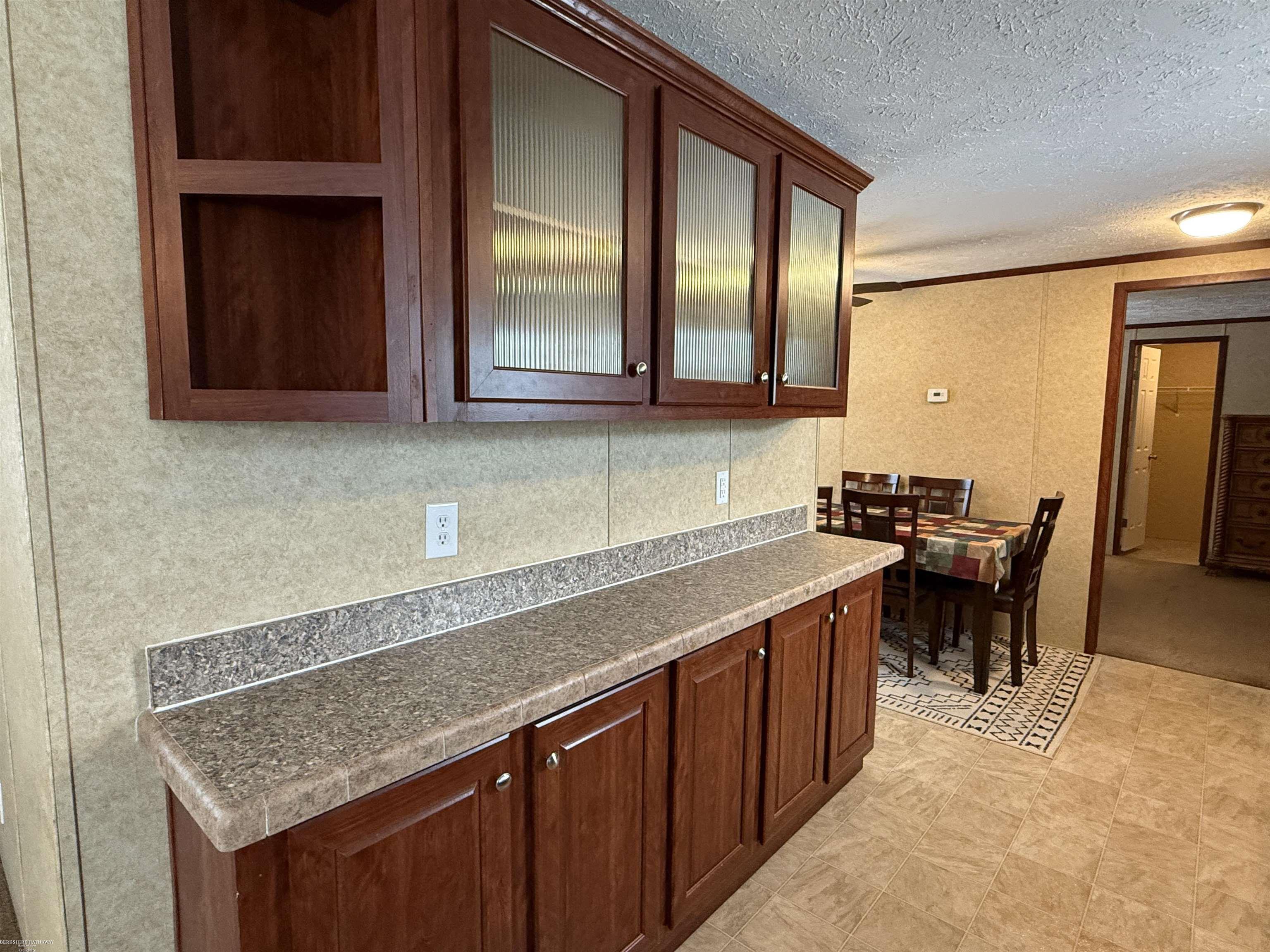 4539 Carlton Road Sterling Heights, MI 48310 - Photo 7 of 19