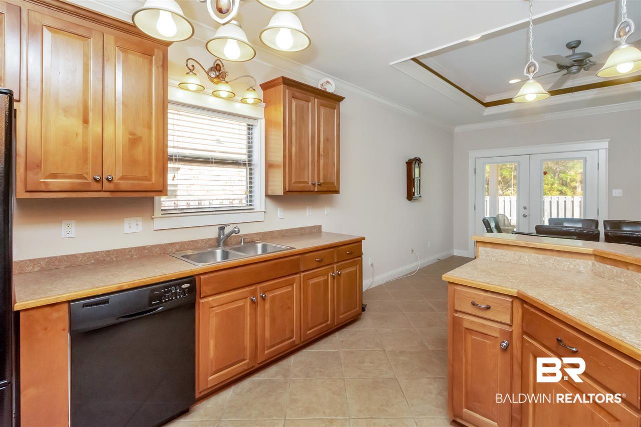 950 South Weatherby Street Saraland, AL 36571 - Photo 15 of 47