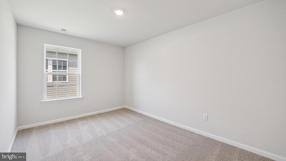 311 Vero Road Egg Harbor Township, NJ 08234 - Photo 22 of 27 an empty room with a window