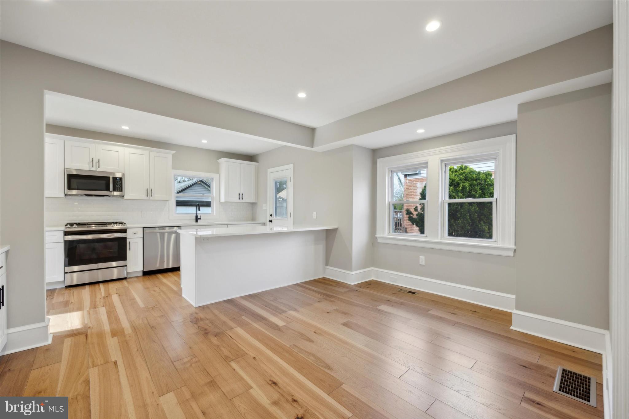 228 South Highland Road Springfield, PA 19064 - Photo 13 of 37