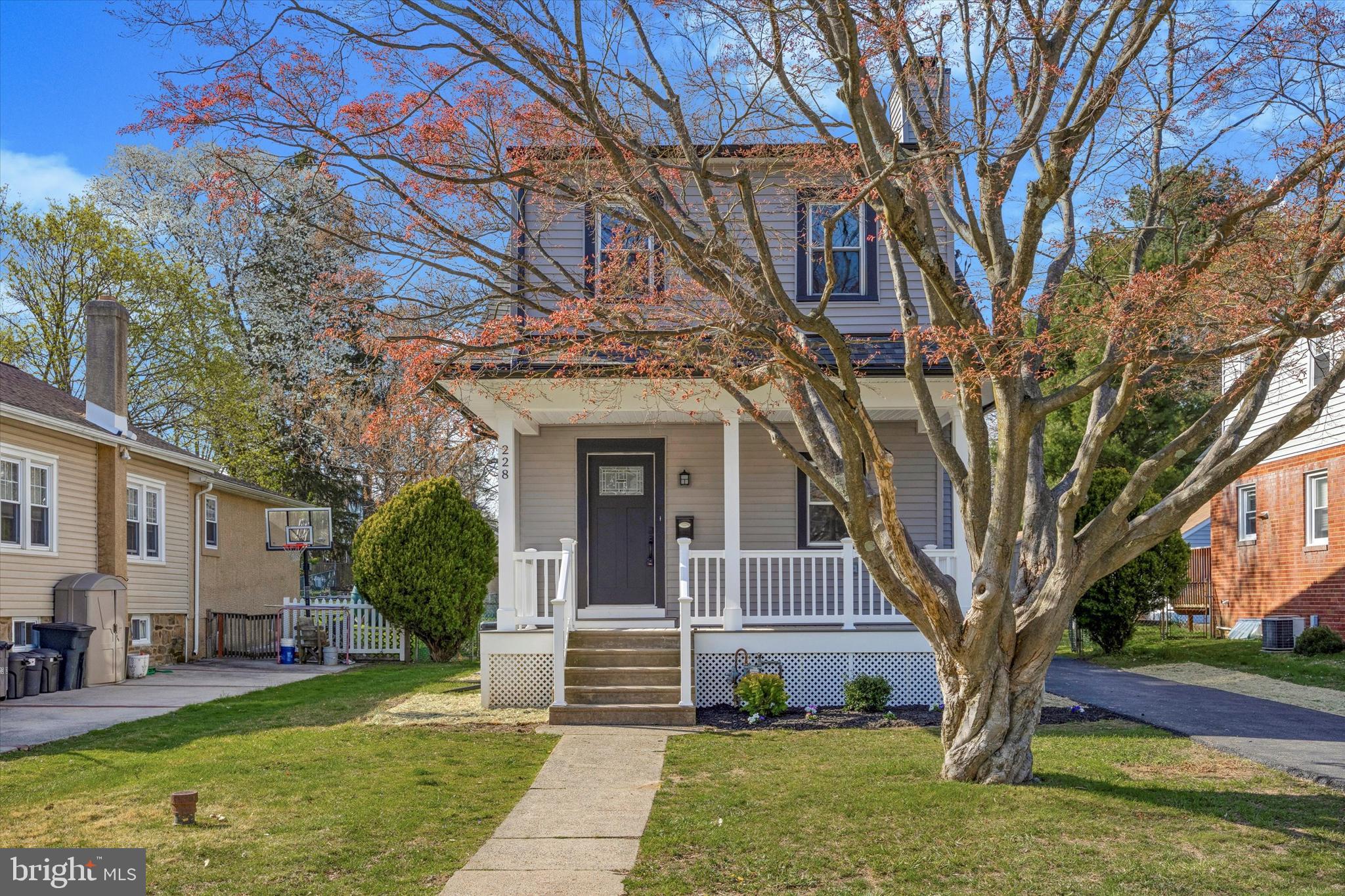 228 South Highland Road Springfield, PA 19064 - Photo 3 of 37