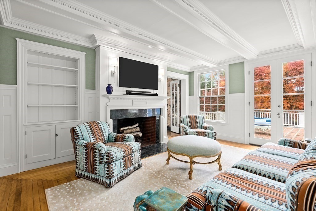 458 Glen Road Weston, MA 02493 - Photo 19 of 36